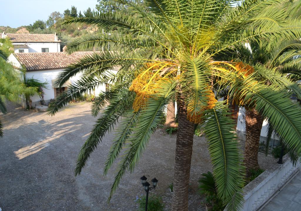 Agriturismo Malena Amica エクステリア 写真