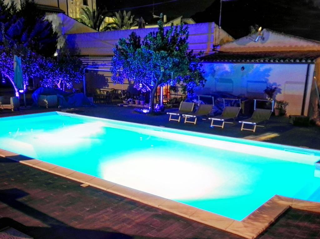 Agriturismo Malena Amica エクステリア 写真